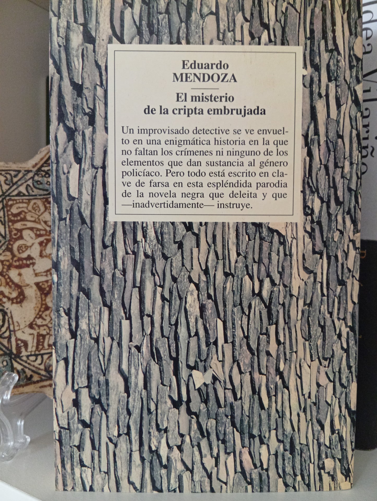 EL MISTERIO DE LA CRIPTA EMBRUJADA