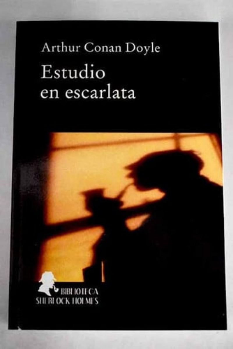 Estudio en escarlata