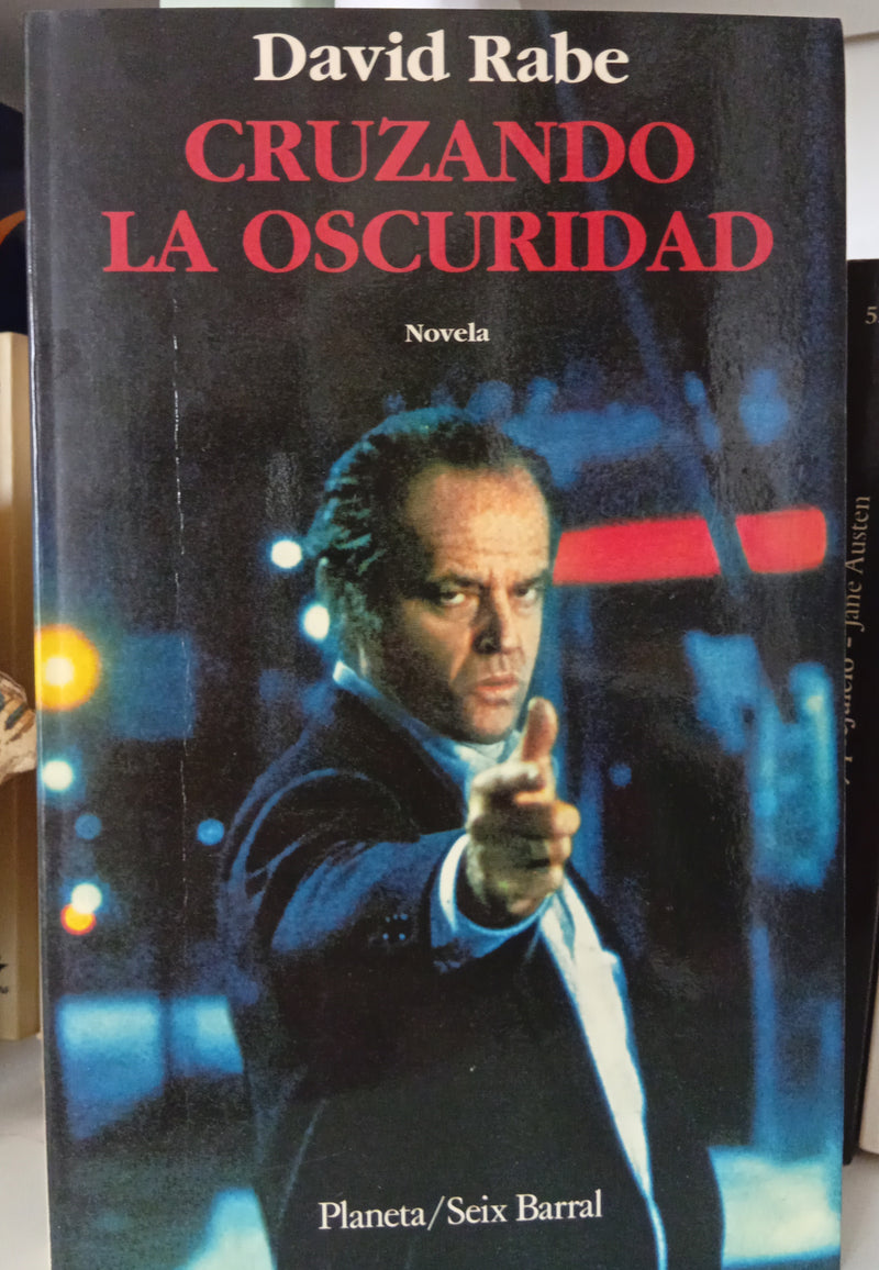 Cruzando la oscuridad