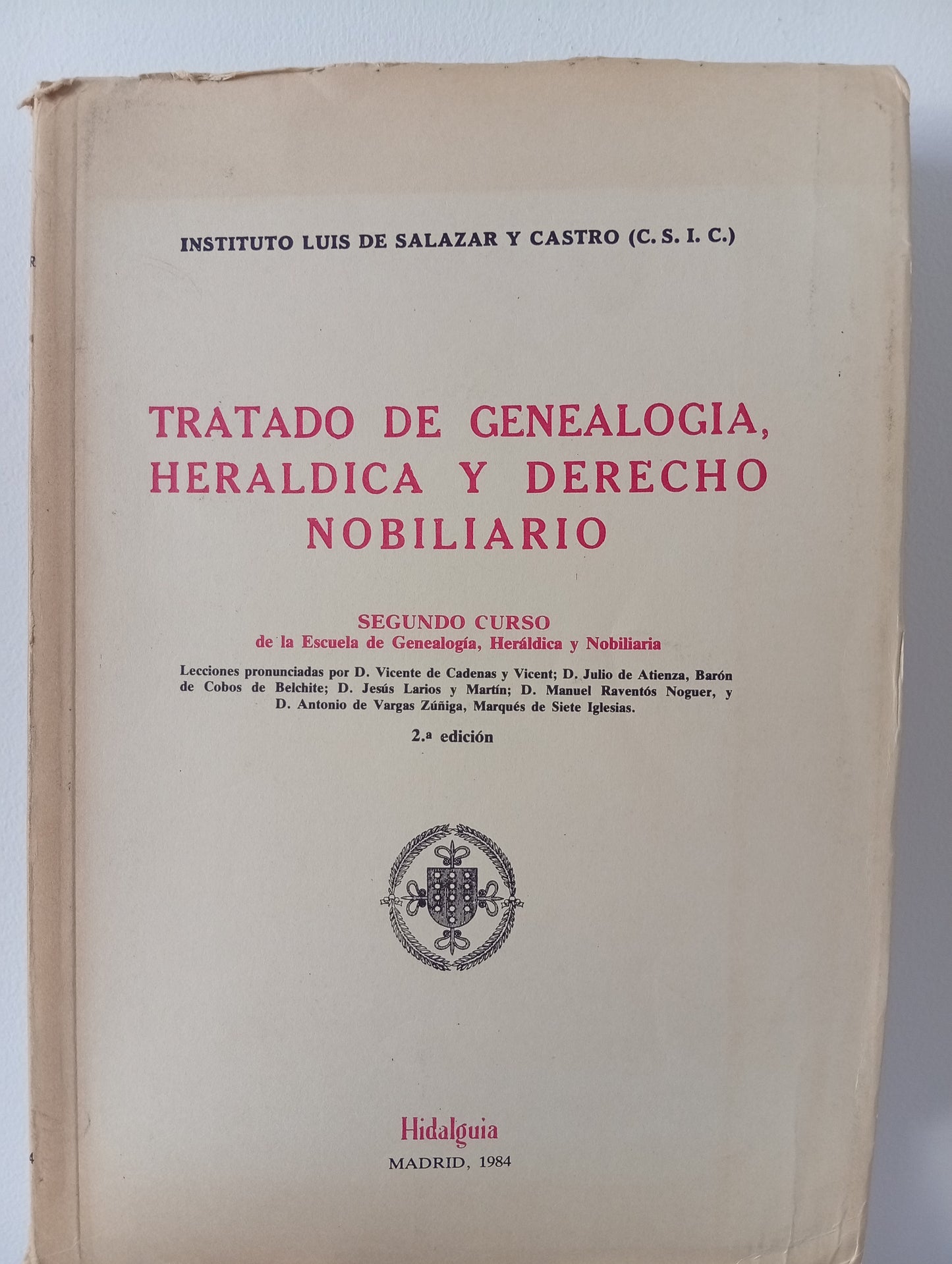 Tratado de genealogía, heráldica y derecho nobiliario