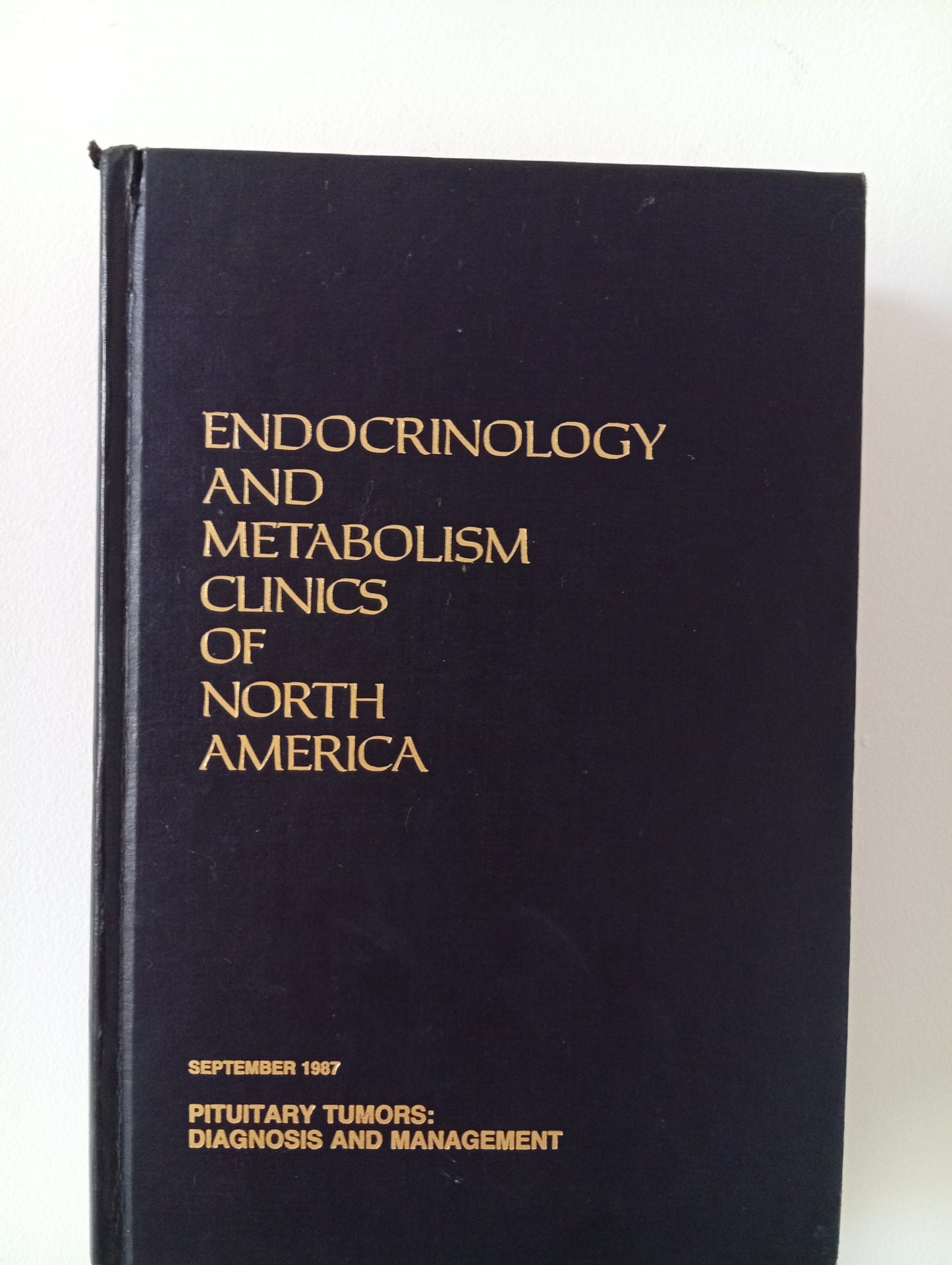 Pituitary tumors: Diagnosis and Management ( Endorinology and Metabolism Clinics of North America, Vol.16-nº3)